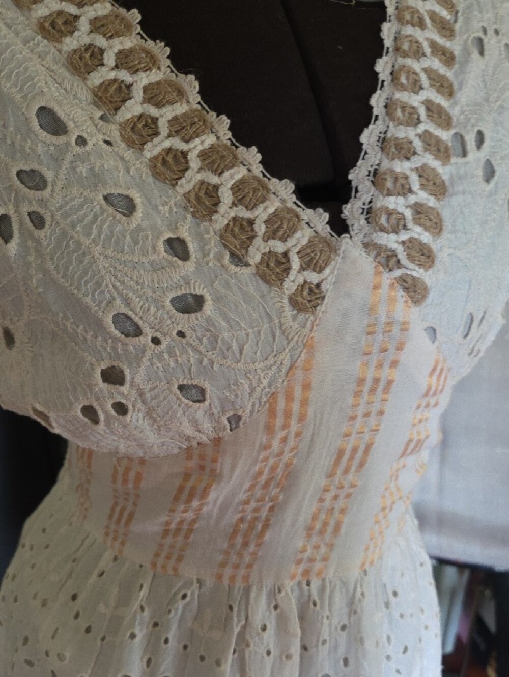 Boho Eyelet Midi Dress in Cream S - Picture 3 of 7